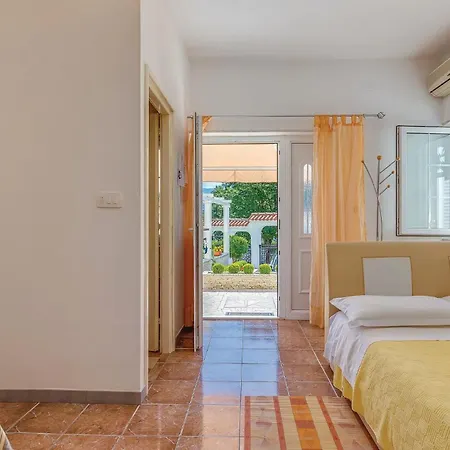 Amazing In With Wifi Apartment *