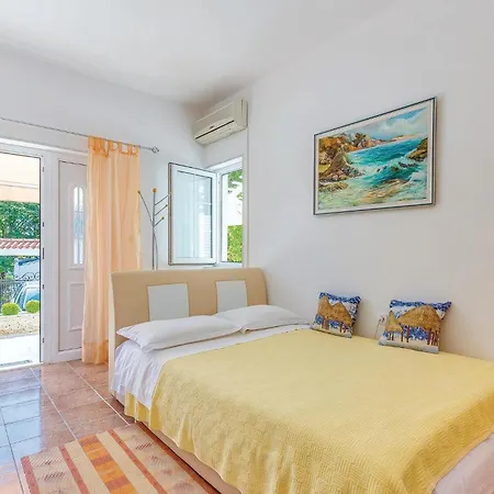 Amazing In With Wifi Apartment